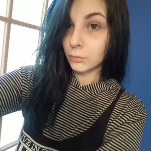 Meet your Posher, Alexandra